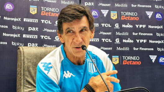 Treinador do Racing promete recuperação contra Flamengo "nós vamos para Lima"
