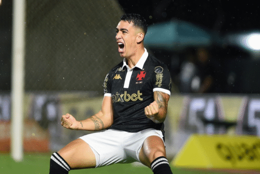 Vasco abre negociações para renovar com Puma Rodríguez