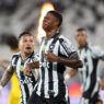 Kadir brilha, Botafogo bate o Sport e encosta no G4