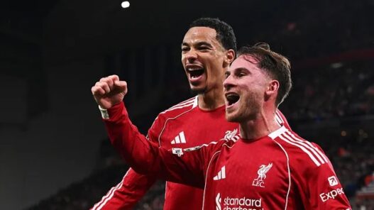 Liverpool vence Real Madrid e embola tabela na Champions