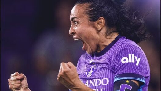 Fifa divulga indicados aos prêmios Puskás e Marta; a rainha concorre junto com ex-artilheiro do Brasileirão