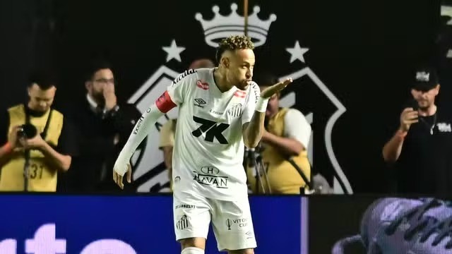 Jogos de hoje (24/11/25) ao vivo de futebol: onde assistir e horário