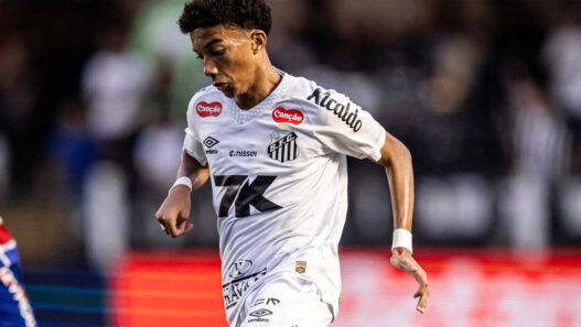 Robinho Jr, do Santos, recebe consulta de time da Espanha