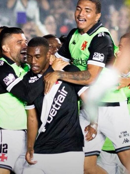 Vasco detona o Internacional e escapa do rebaixamento