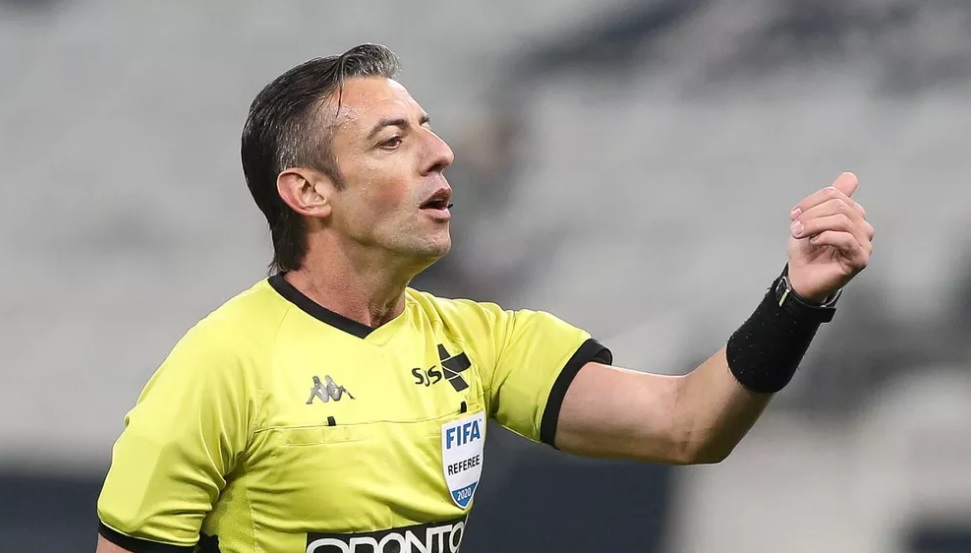 CBF acelera projeto para profissionalizar árbitros da Série A em 2026