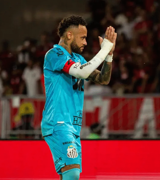 Neymar admite exagero contra o Flamengo e conversa com Vojvoda