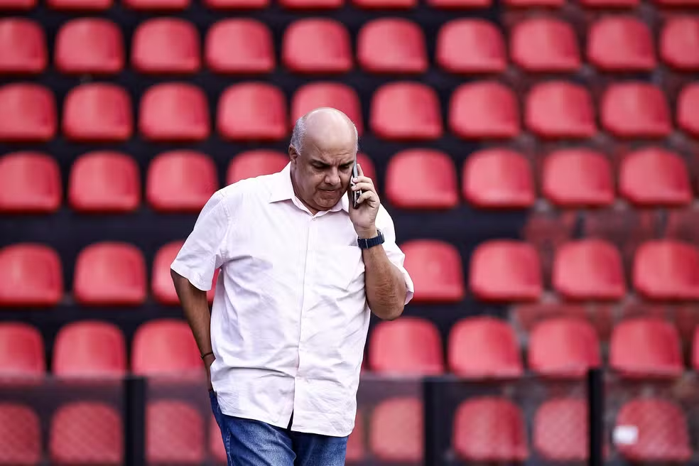Presidente do Sport, Yuri Romão, anuncia saída antecipada