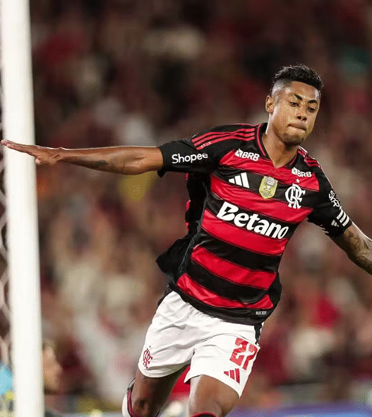 Flamengo enfrenta o Sport com 12 desfalques e presença reforçada da base