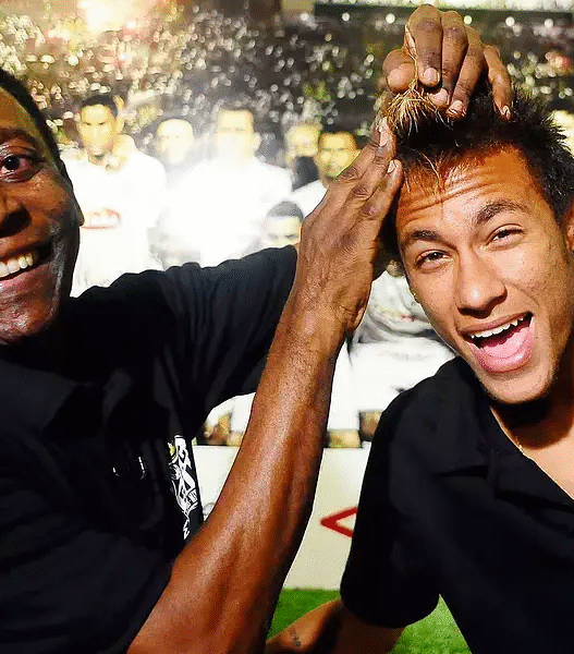Família de Neymar compra marca Pelé e planeja projeto conjunto com o Santos