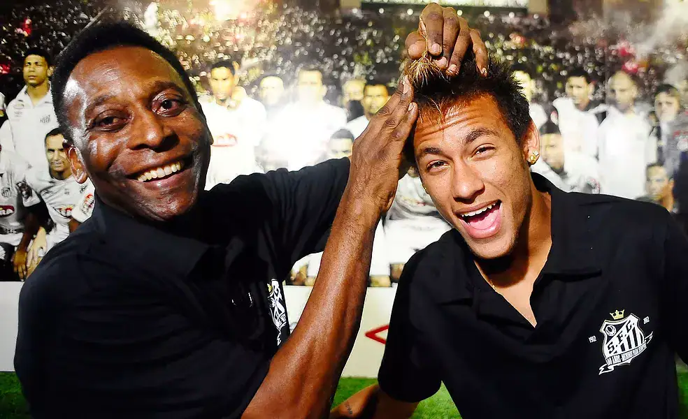 Família de Neymar compra marca Pelé e planeja projeto conjunto com o Santos