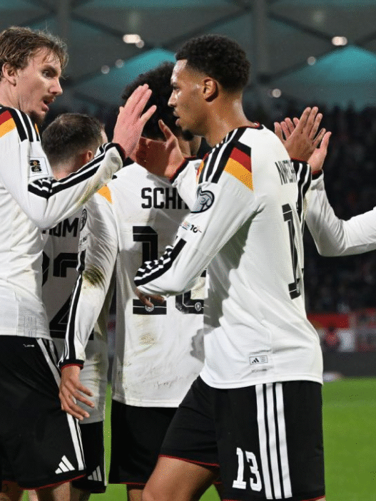 Alemanha e Holanda goleiam e confirmam vaga na Copa de 2026