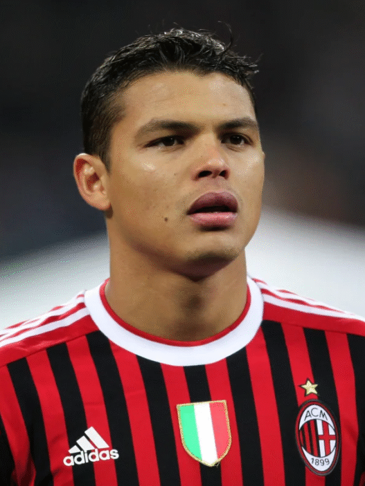 Milan cogita retorno de Thiago Silva em 2026