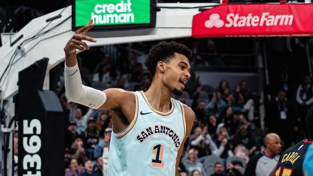 Wembanyama deve desfalcar os Spurs por lesão e pode ficar até seis semanas fora