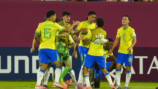 Brasil elimina a França nos pênaltis e avança às quartas da Copa do Mundo Sub-17