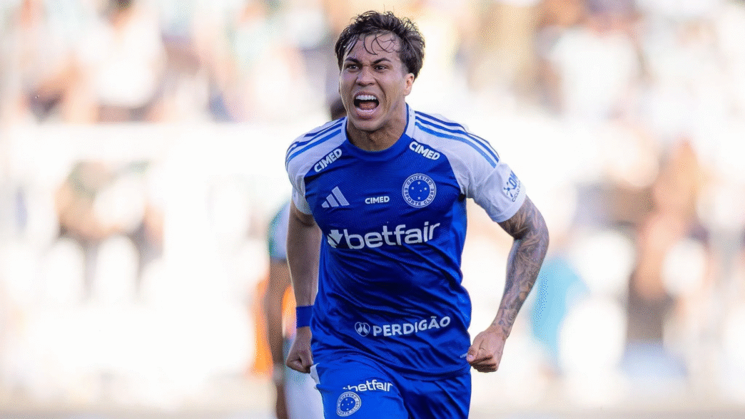 Kaio Jorge brilha novamente, fala sobre futuro no Cruzeiro e admite abrir conversas por renovação