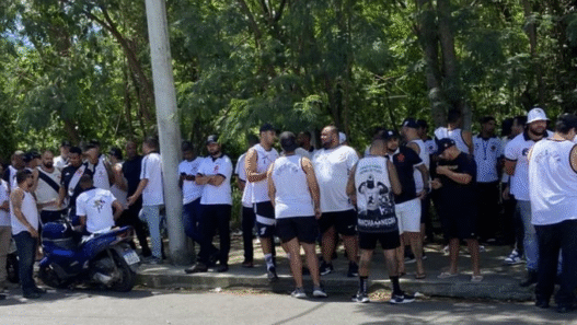 Tensão no Vasco: organizada invade CT para cobrar elenco após quinta derrota seguida no Brasileirão