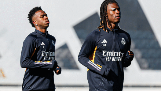 Camavinga declara apoio ao Flamengo na final da Libertadores e brinca: “Sou cria, muito cria”