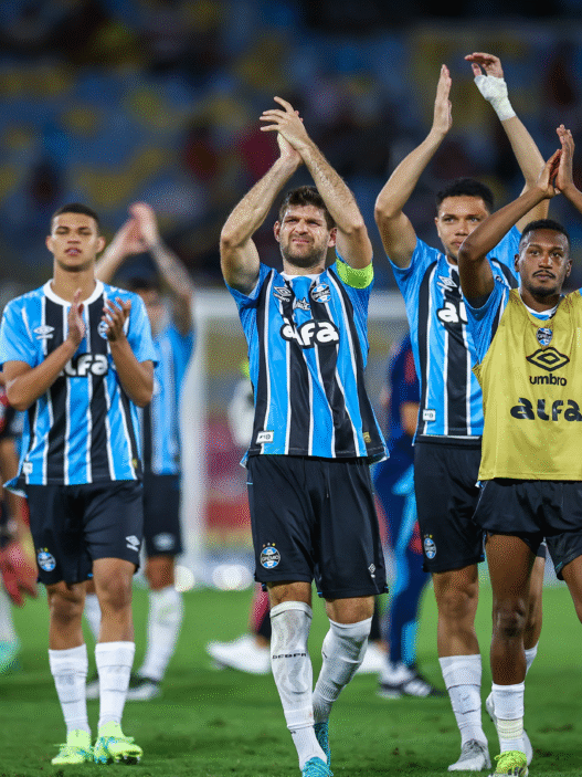 Grêmio fecha com novo fornecedor de material esportivo a partir de 2026