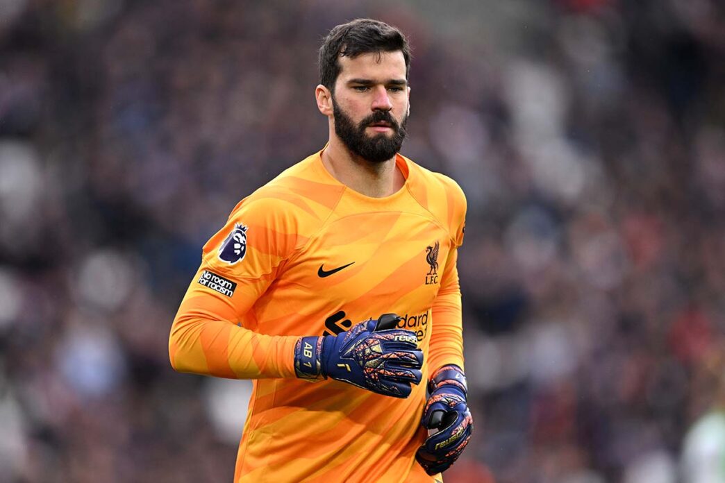 Alisson é sondado por gigante da Itália e pode deixar o Liverpool