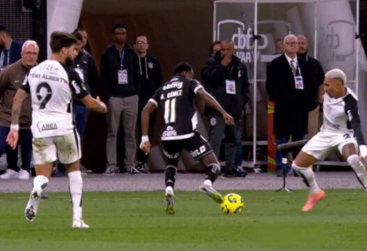 Corinthians e Vasco empatam em Itaquera e final será decidida no Maracanã