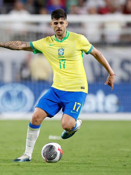 Beraldo é disputado por gigantes brasileiros