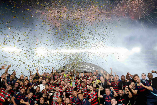 Flamengo atinge 8 títulos continentais; veja os maiores vencedores e suas taças