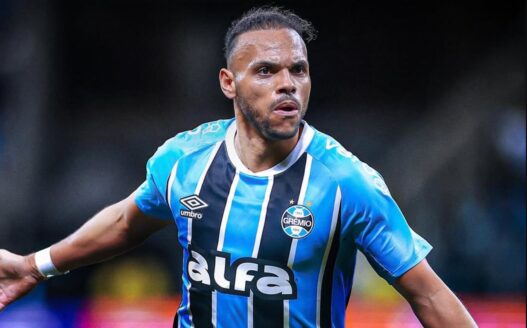 Grêmio encerra dívida com Braithwaite