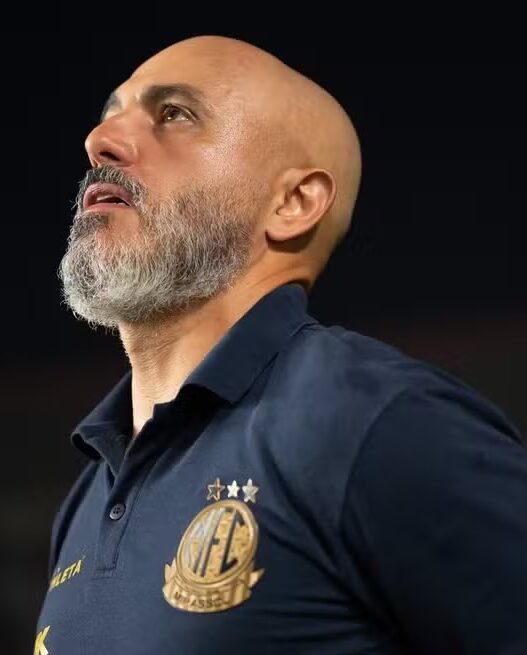 Botafogo busca o técnico Rafael Guanaes, do Mirassol