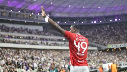 Inter vende atacante para o futebol da Arábia