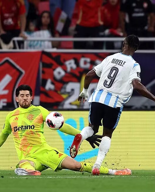 Rossi, do Flamengo, afirma que PSG não tira o sono da equipe