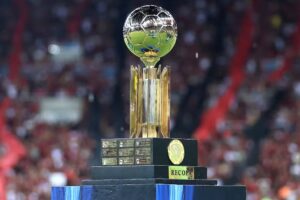 Comnebol define datas de Flamengo x Lanús, na Recopa
