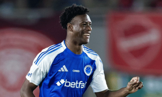 Cruzeiro recebe proposta do Zenit por Jonathan Jesus