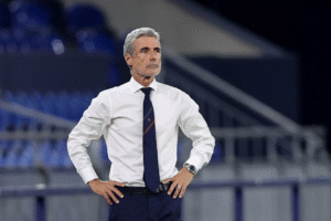 Grêmio tem acordo encaminhado com Luís Castro