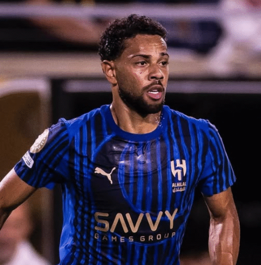 Renan Lodi fica perto de reforçar o Atlético-MG para 2026