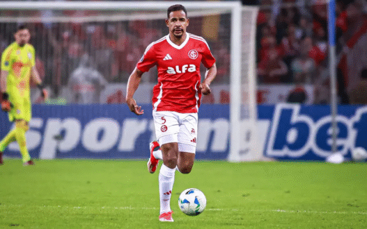 Fernando avalia retorno aos gramados e Internacional aguarda decisão