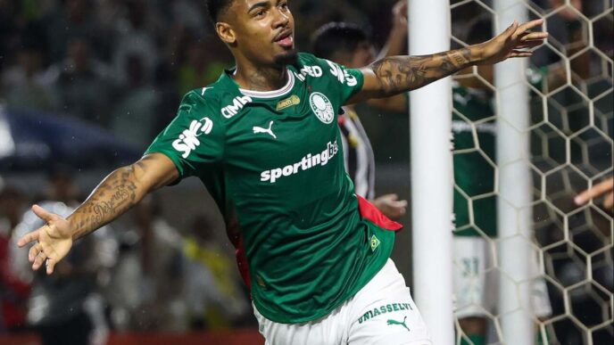 Allan brilha e Palmeiras bate o Santos no Paulistão