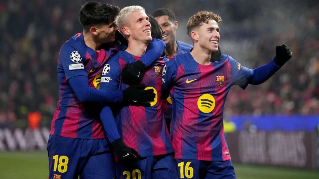Barcelona vence e sonha com G8 na Champions