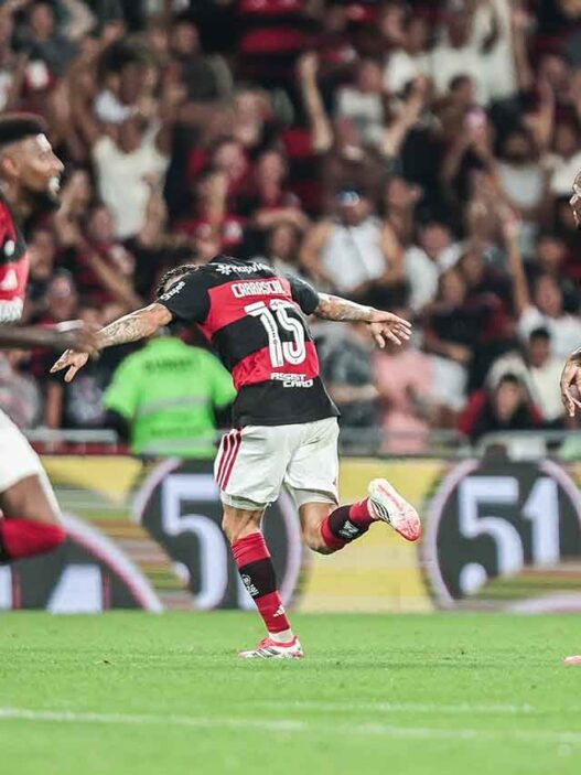 Flamengo domina o Vasco e afasta fase ruim no Cariocão