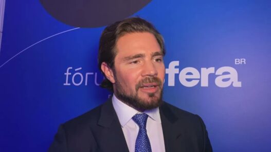 Crise do Master atinge LFU no futebol brasileiro