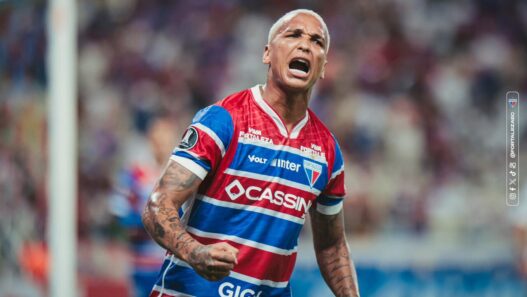 Deyverson chega ao Equador e relembra gol contra o Flamengo em final