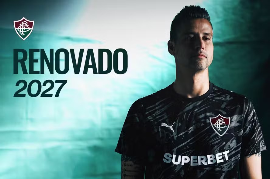 Fluminense renova com o goleiro Fábio