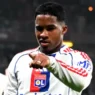 Endrick brilha no Lyon, faz hat-trick e vira destaque da imprensa europeia