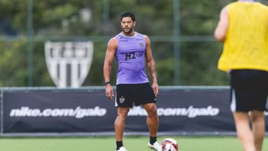 Hulk faz exigências e se aproxima do Fluminense