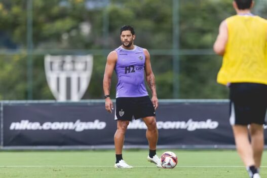 Hulk faz exigências e se aproxima do Fluminense