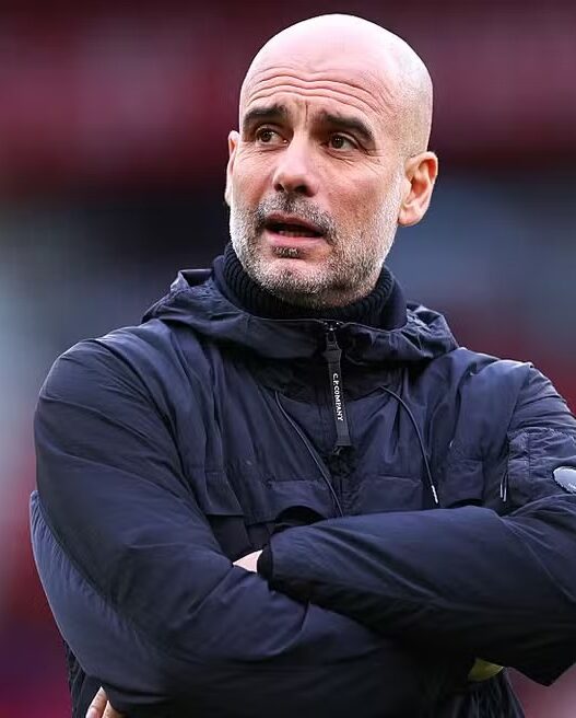 Guardiola ironiza momento do City em coletiva: "O time é tão perfeito que não pode perder"