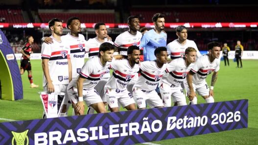 São Paulo vence o Flamengo de virada na estreia do Brasileirão