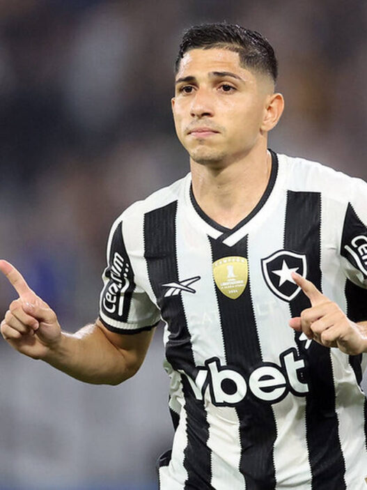 Savarino vai trocar Botafogo pelo Fluminense