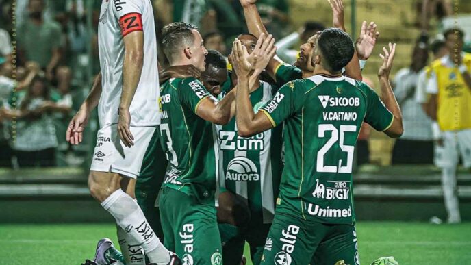 Chape goleia o Santos e Bahia supera o Corinthians; veja resumo do Brasileirão