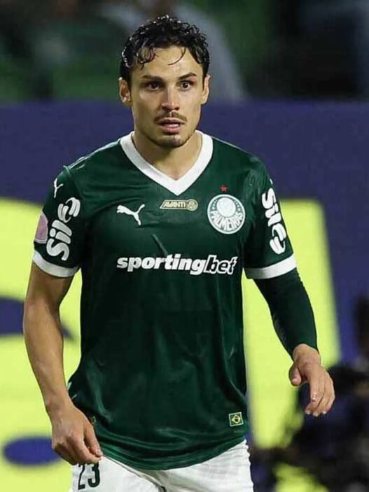 Veiga interessa a clube do México e pode deixar Palmeiras