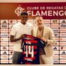 Vitão é apresentado ao Flamengo, fala de nervosismo e honra em defender o clube